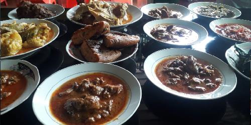 Warm Flavors on Rajiman Street: Cilacap's Favorite Dining Spot
